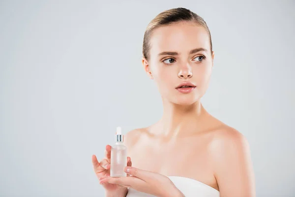 Difference Between Vitamin C Serum & Hyaluronic Acid Serum